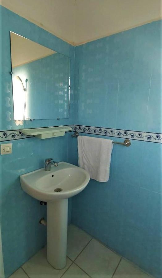 תפראוט Hotel Titrit מראה חיצוני תמונה
