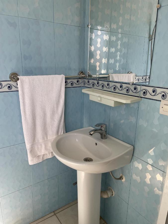 תפראוט Hotel Titrit מראה חיצוני תמונה