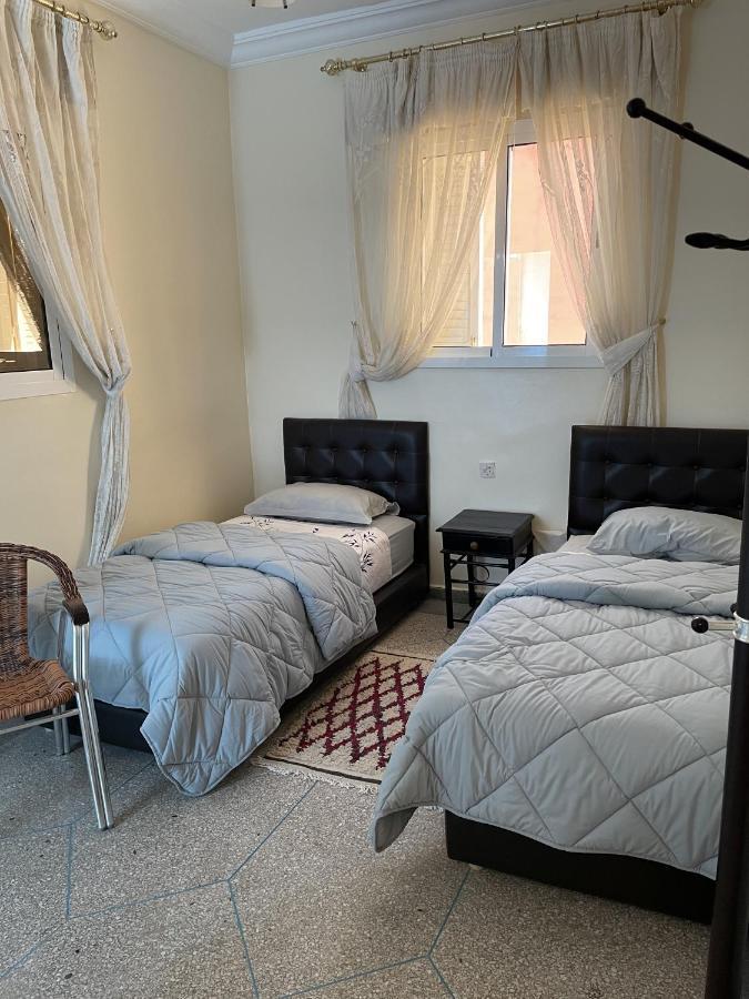תפראוט Hotel Titrit מראה חיצוני תמונה